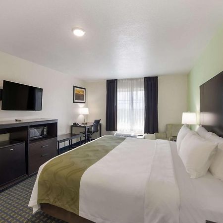 Quality Inn & Suites Clayton, Nm Bagian luar foto