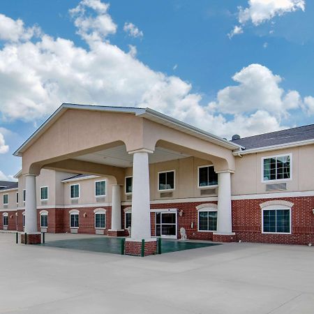 Quality Inn & Suites Clayton, Nm Bagian luar foto