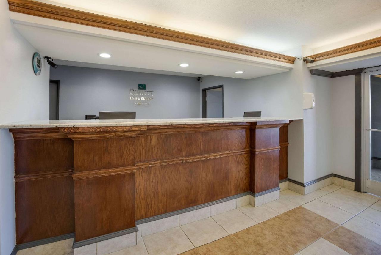 Quality Inn & Suites Clayton, Nm Bagian luar foto