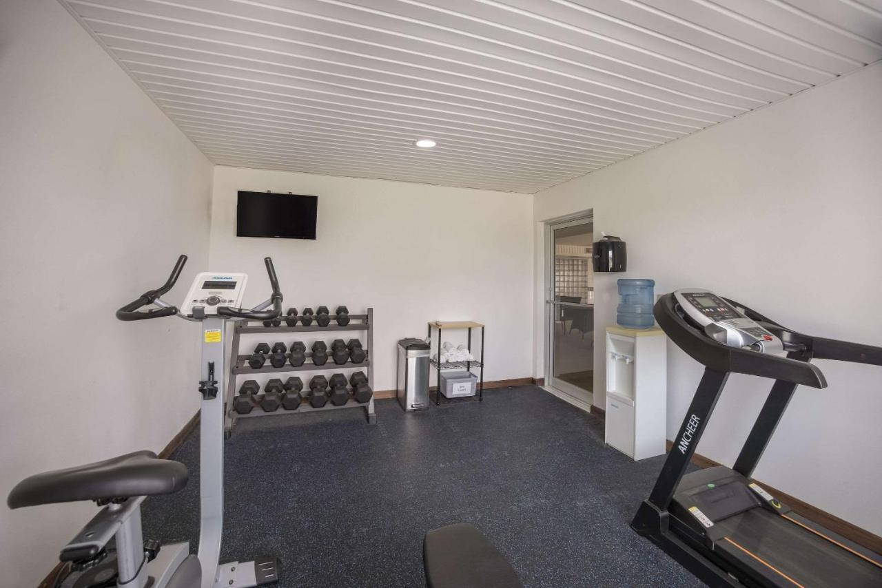 Quality Inn & Suites Clayton, Nm Bagian luar foto