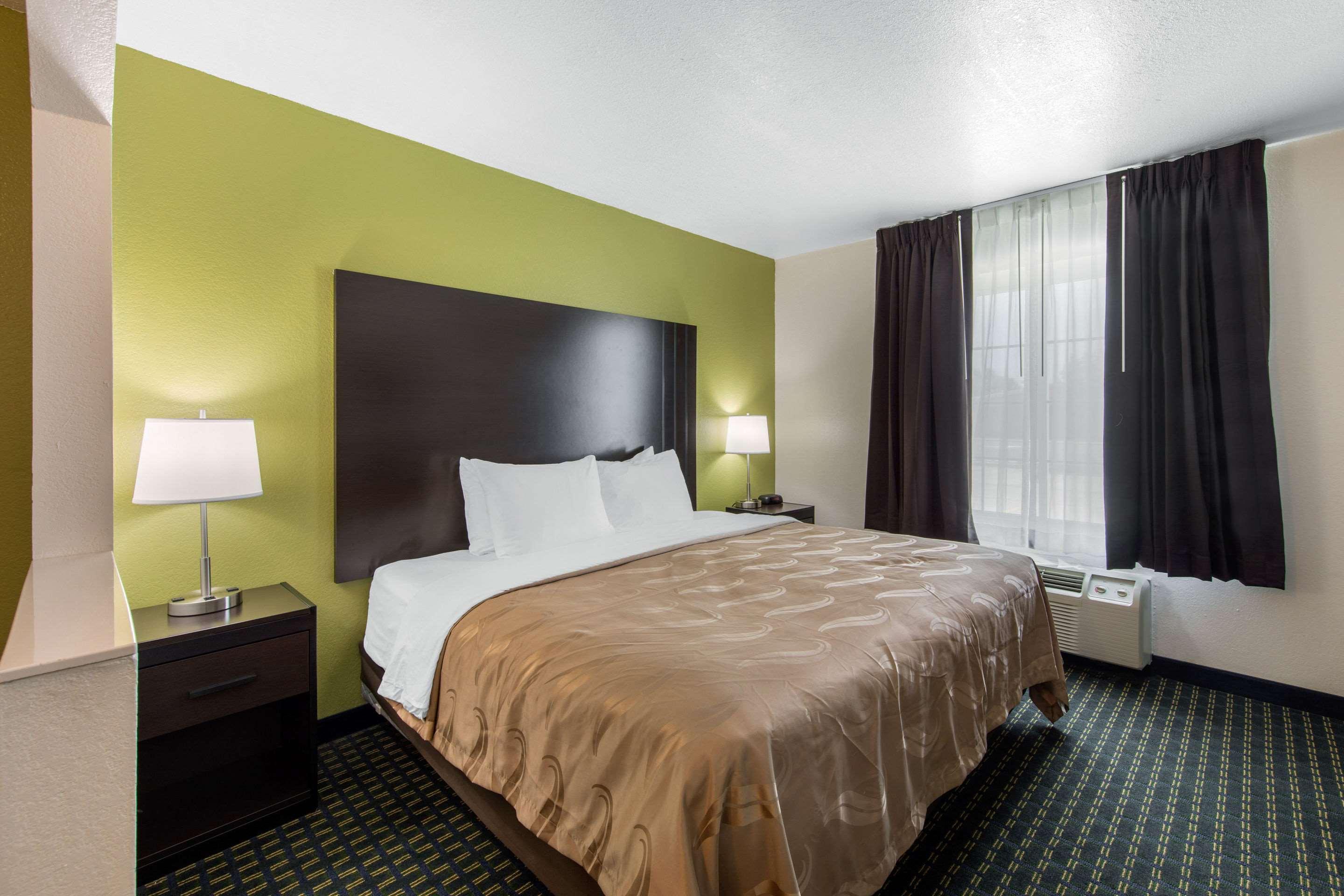 Quality Inn & Suites Clayton, Nm Bagian luar foto