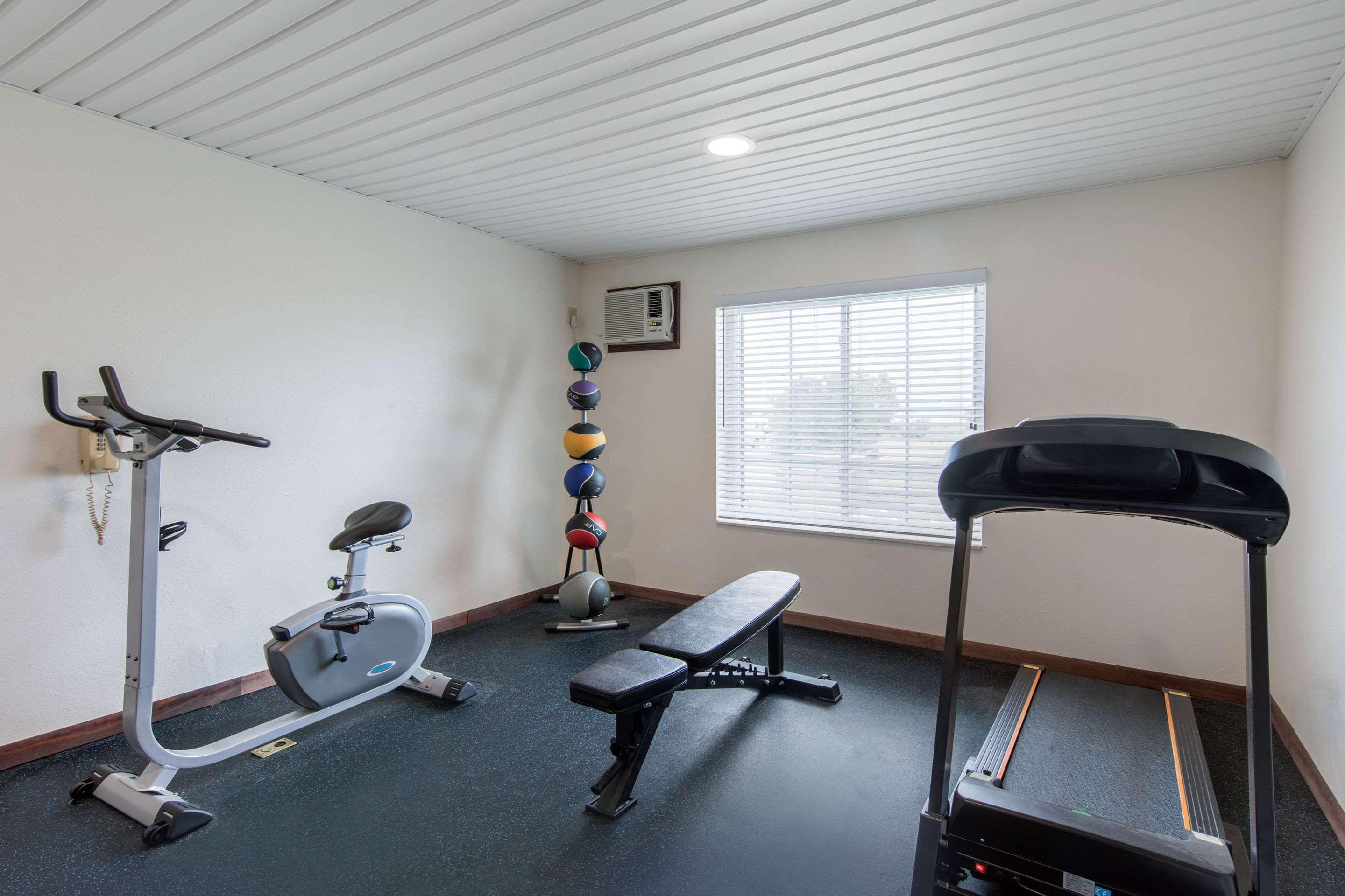 Quality Inn & Suites Clayton, Nm Bagian luar foto