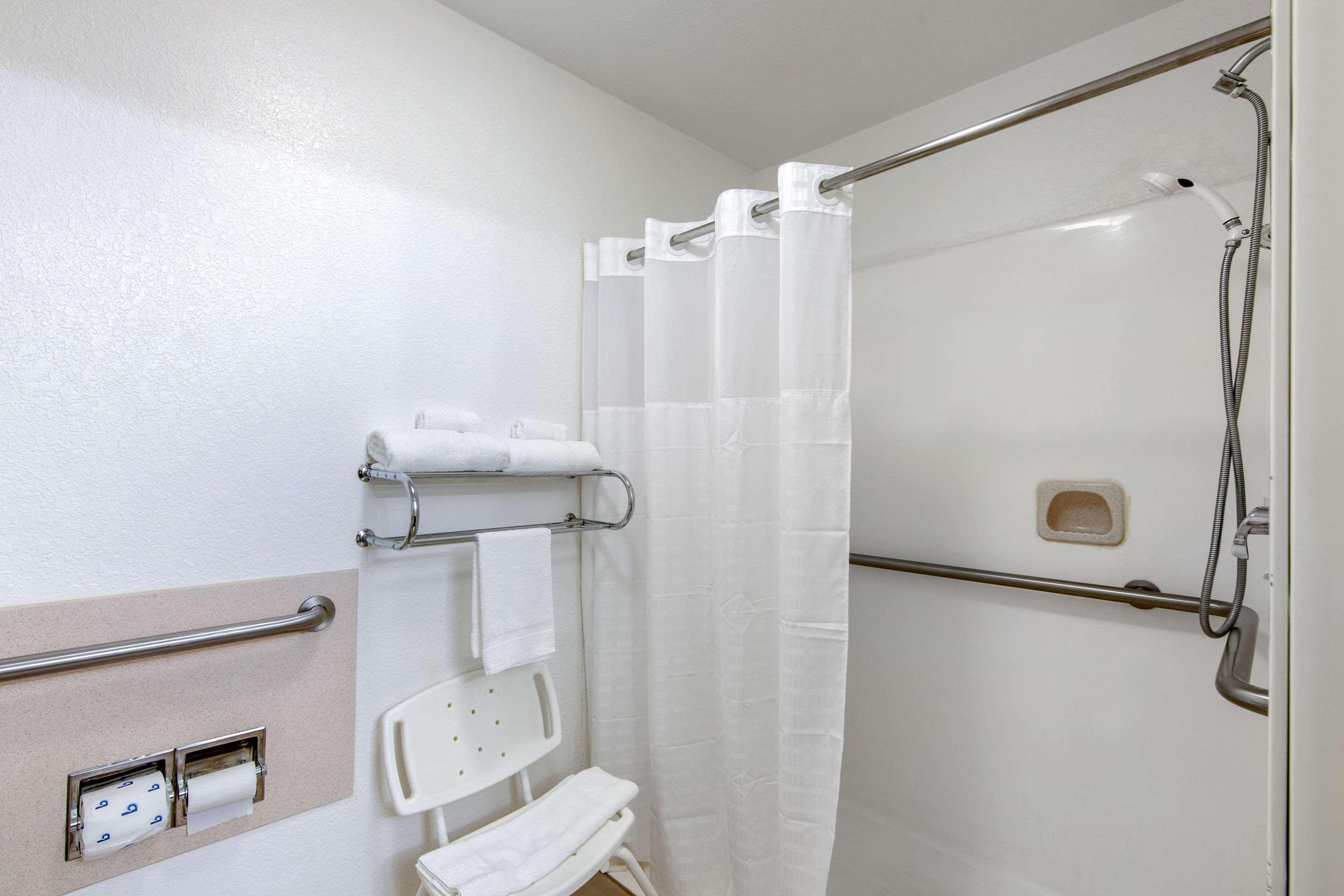 Quality Inn & Suites Clayton, Nm Bagian luar foto