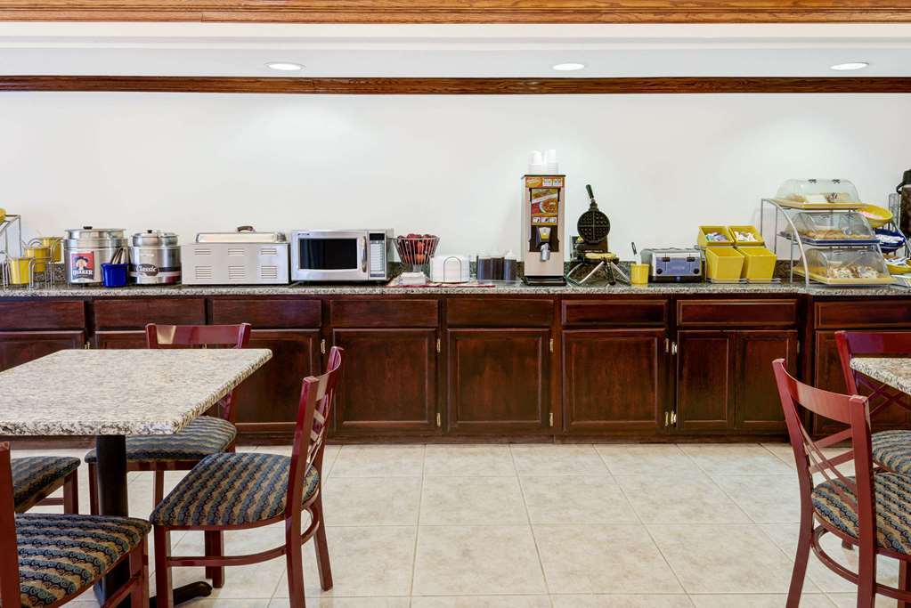 Quality Inn & Suites Clayton, Nm Fasilitas foto