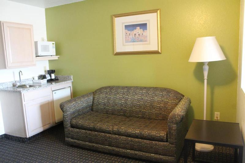 Quality Inn & Suites Clayton, Nm Bagian luar foto